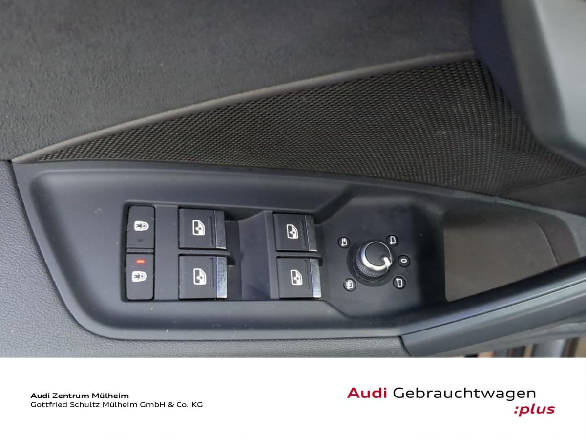 Audi RS3 Sportback 2.5 TFSI quattro Navi Pano LED vir foto 11