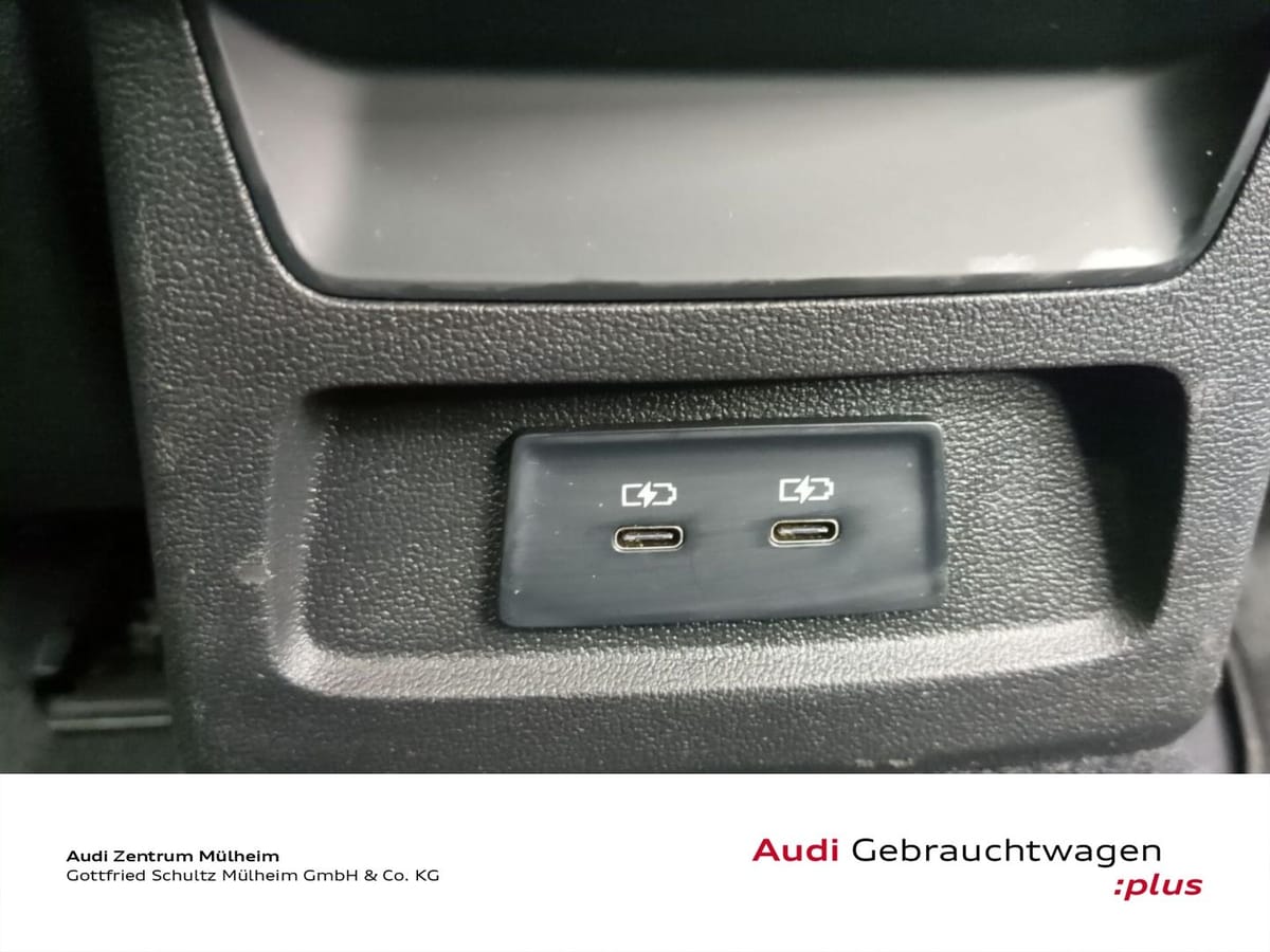 Audi RS3 Sportback 2.5 TFSI quattro Navi Pano LED vir foto 19