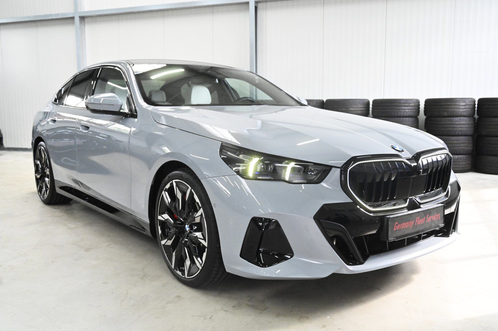 BMW 540d xDrive M-Sport PRO PANO INNO B&W CARBON 21' foto 2