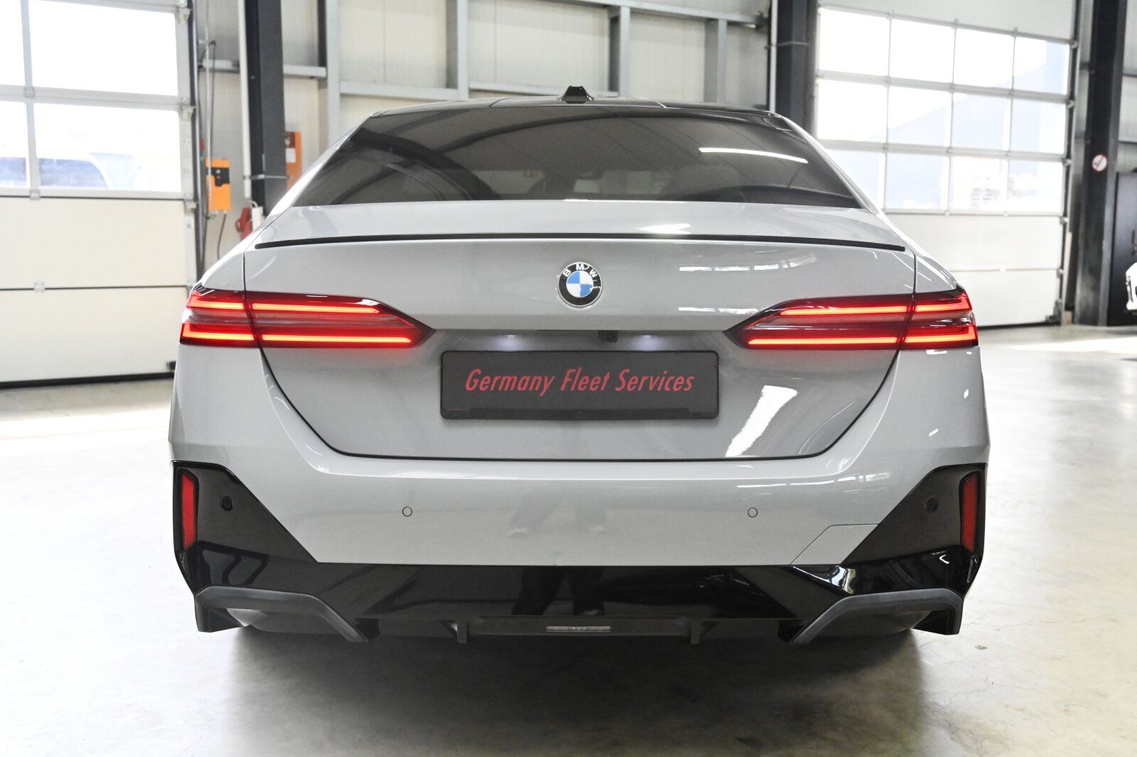 BMW 540d xDrive M-Sport PRO PANO INNO B&W CARBON 21' foto 4