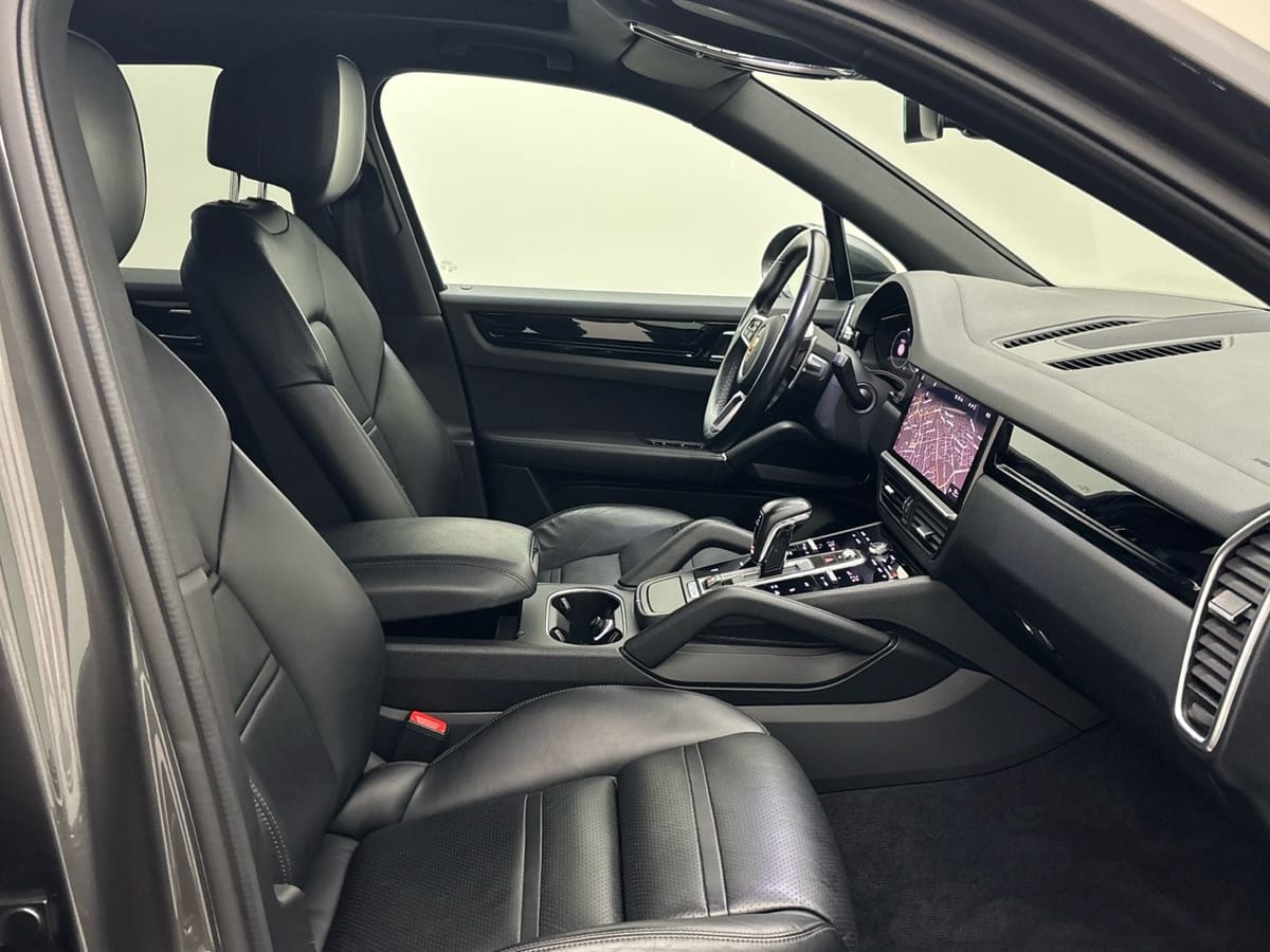 Porsche Cayenne Panorama LED AHK Leder Sitzhzg. Navi foto 10