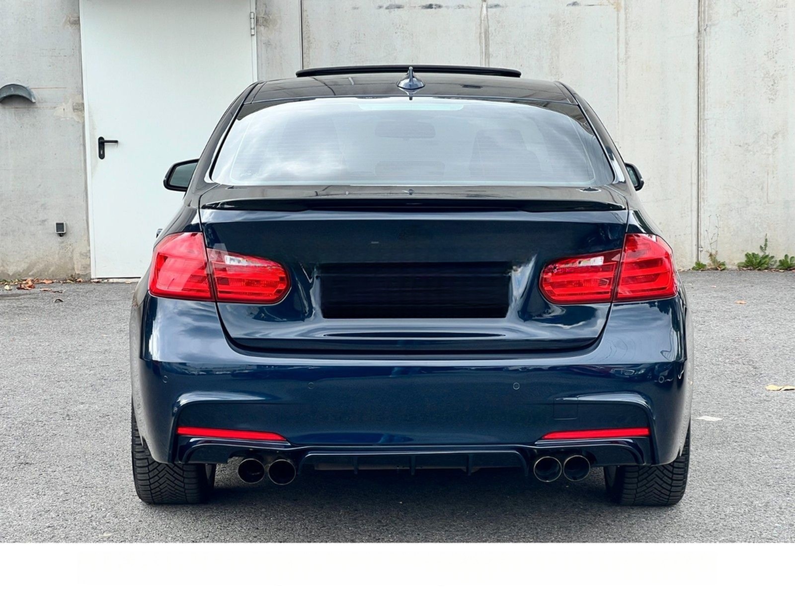 BMW 335i xDrive*M Performance*Harman-Kardon*19Z* foto 17