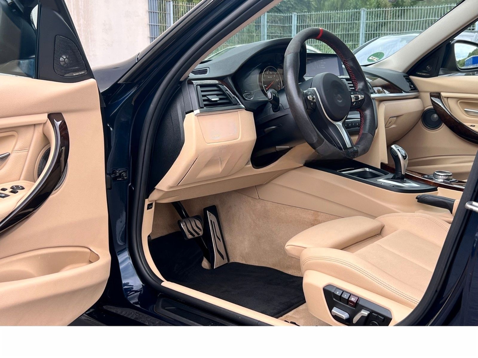 BMW 335i xDrive*M Performance*Harman-Kardon*19Z* foto 22