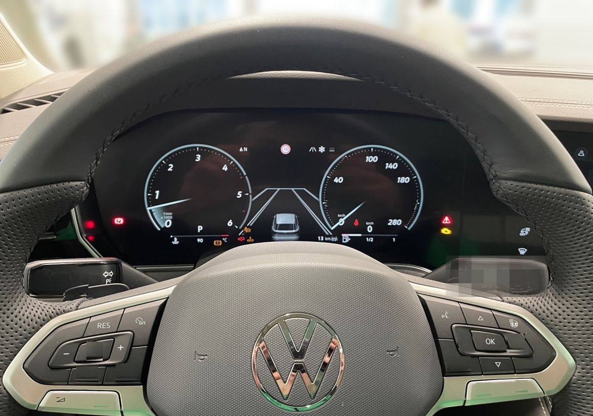 Volkswagen Touareg 3.0 TDI 4M R-Line *AHK*HEAD-UP*PANO* foto 12