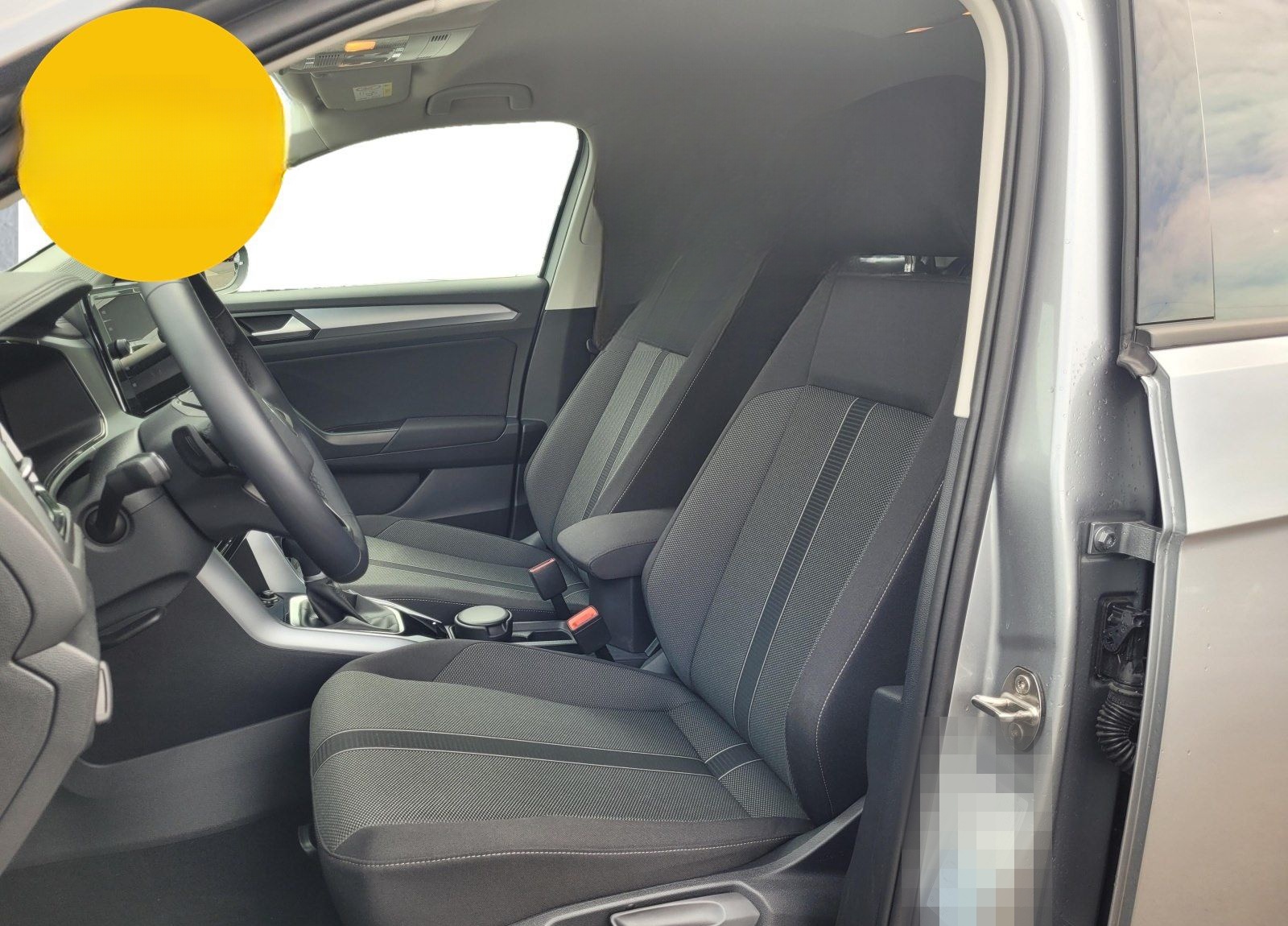 Volkswagen T-Roc 1.5 TSI Life *PDC*NAVI*SITZHEIZUNG* foto 11