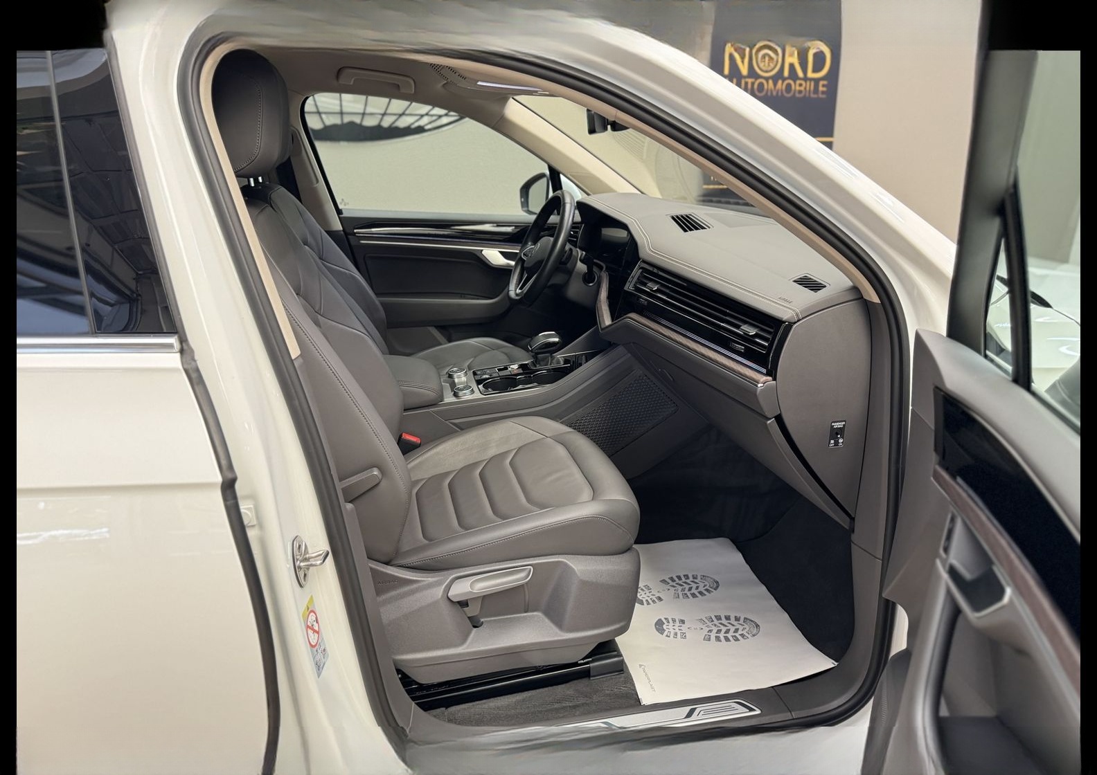 Volkswagen Touareg Atmosphere 4MOT 3.0 TDI Luft/Innovision/ foto 16