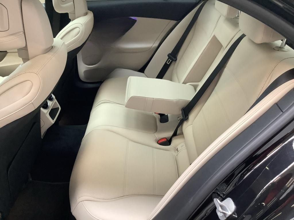Mercedes-Benz C 180 AVANTGARDE+18''+LED HIGH PERFORMANCE+360° foto 14