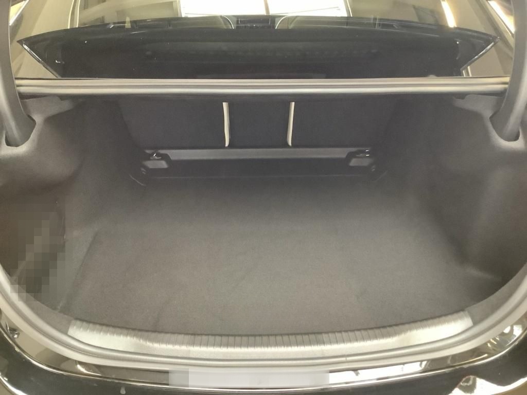 Mercedes-Benz C 180 AVANTGARDE+18''+LED HIGH PERFORMANCE+360° foto 16