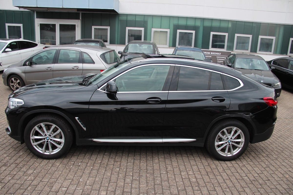BMW X4 xDrive 30 d xLine, Pano, SHZ, X Line foto 7