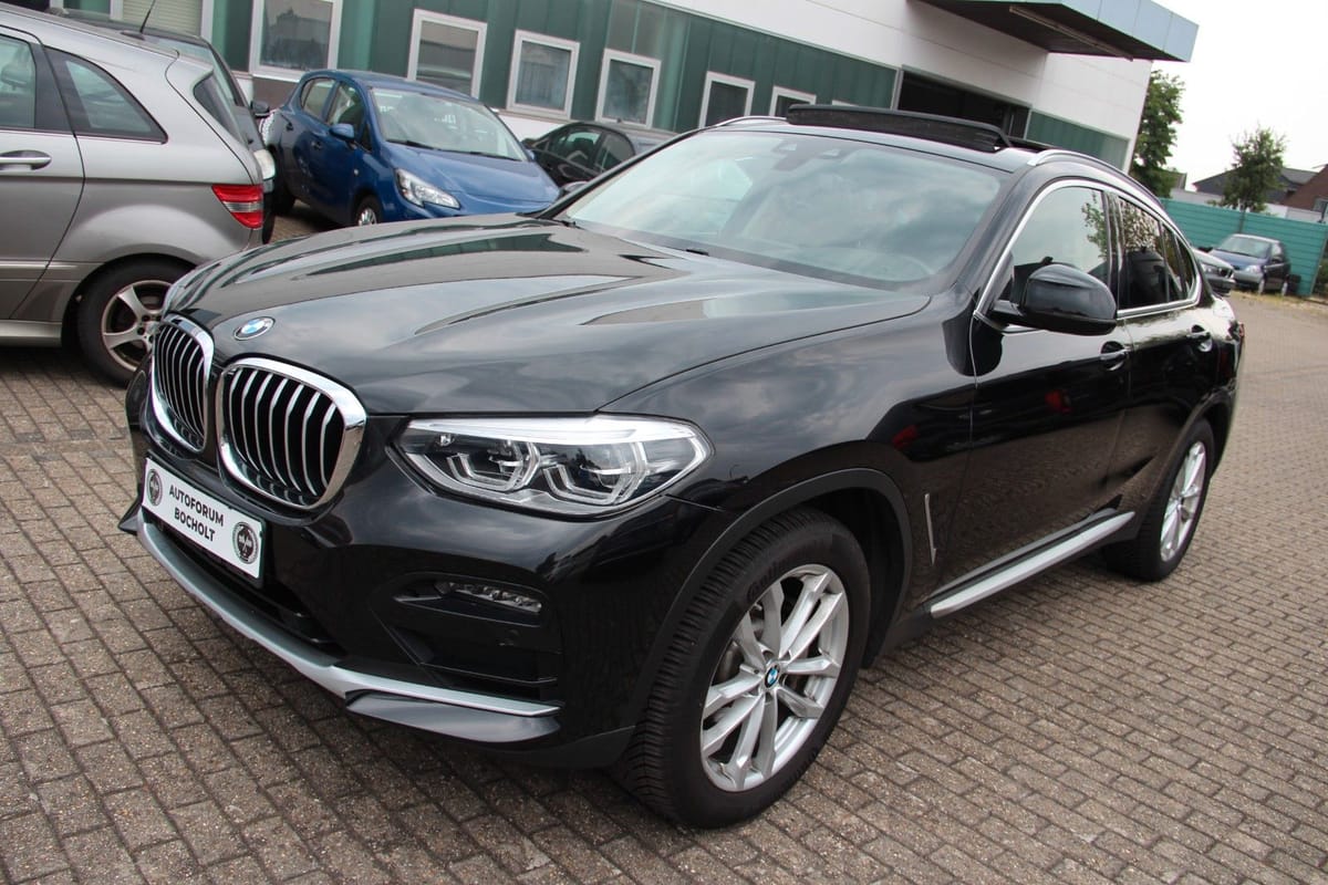 BMW X4 xDrive 30 d xLine, Pano, SHZ, X Line foto 8