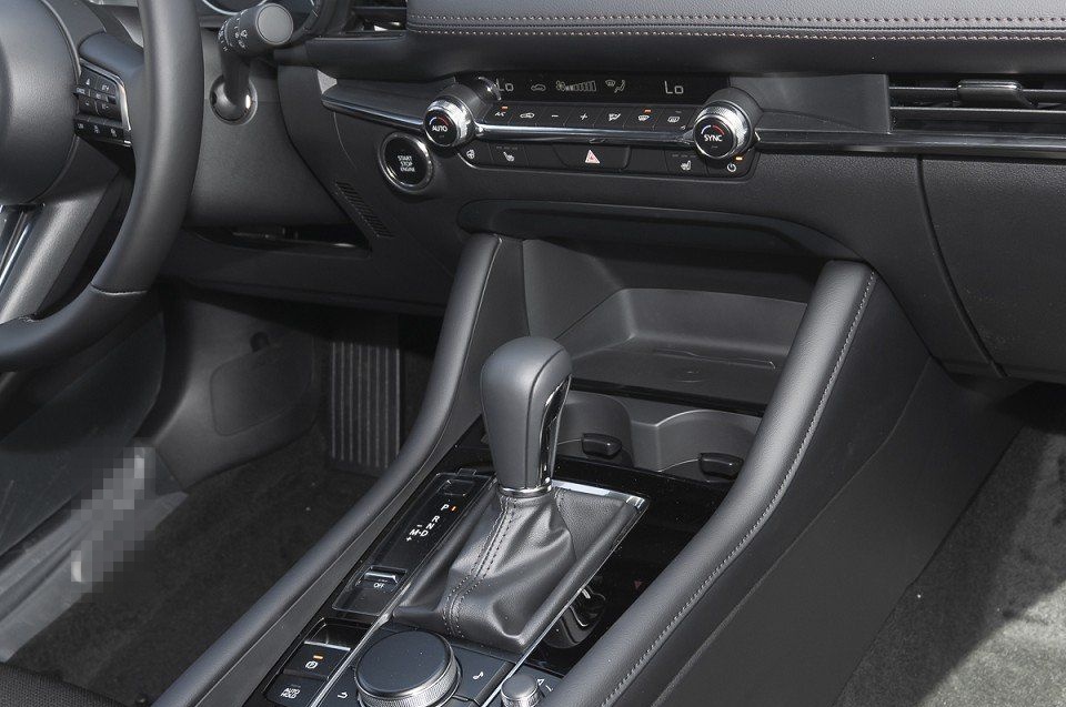 Mazda 3 Exclusive-Line Matrix-LED/Bose/360°/Alexa/Head foto 8
