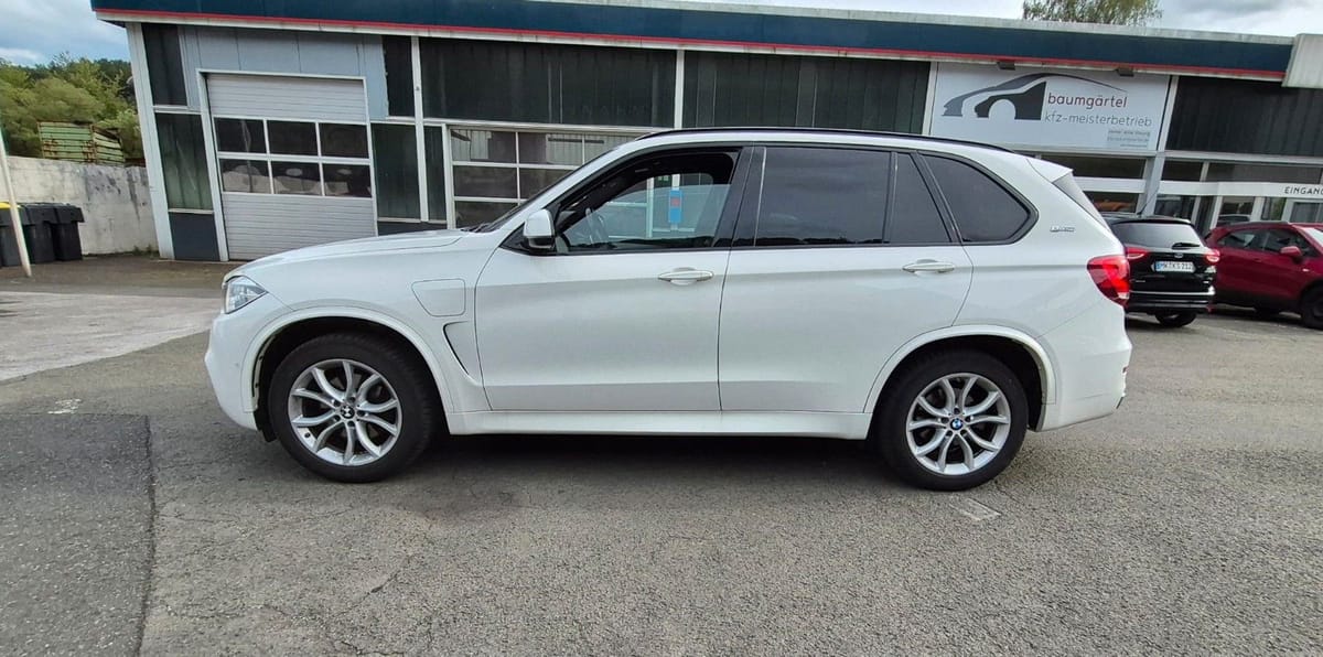 BMW X5 xDrive 40 e foto 3