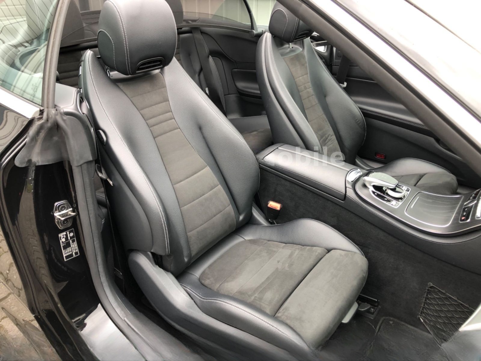 Mercedes-Benz E 300 d Cabrio AMG LINE foto 14