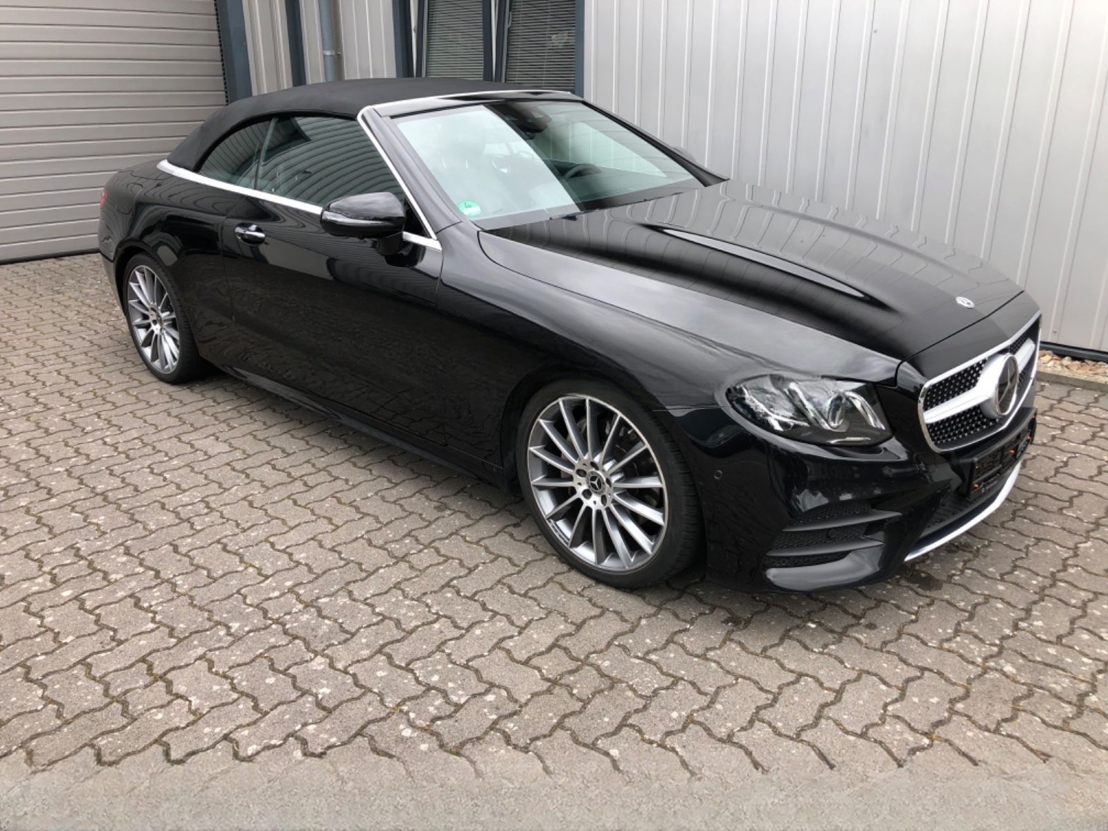 Mercedes-Benz E 300 d Cabrio AMG LINE foto 15