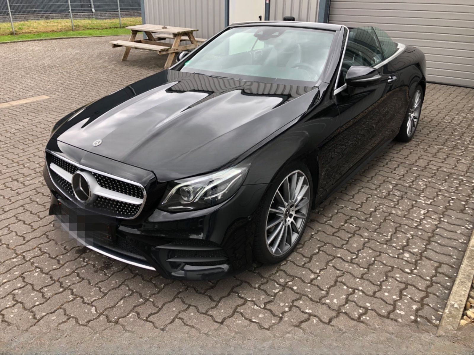 Mercedes-Benz E 300 d Cabrio AMG LINE foto 7