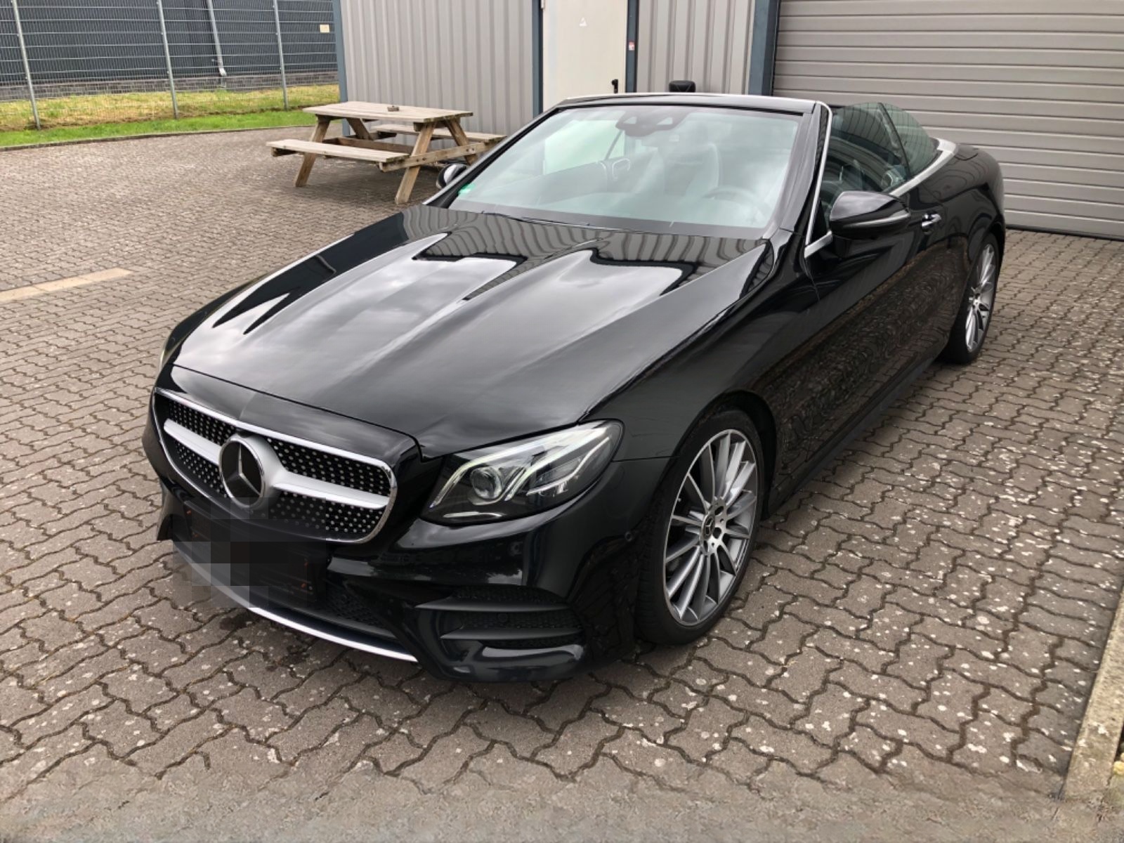 Mercedes-Benz E 300 d Cabrio AMG LINE foto 8