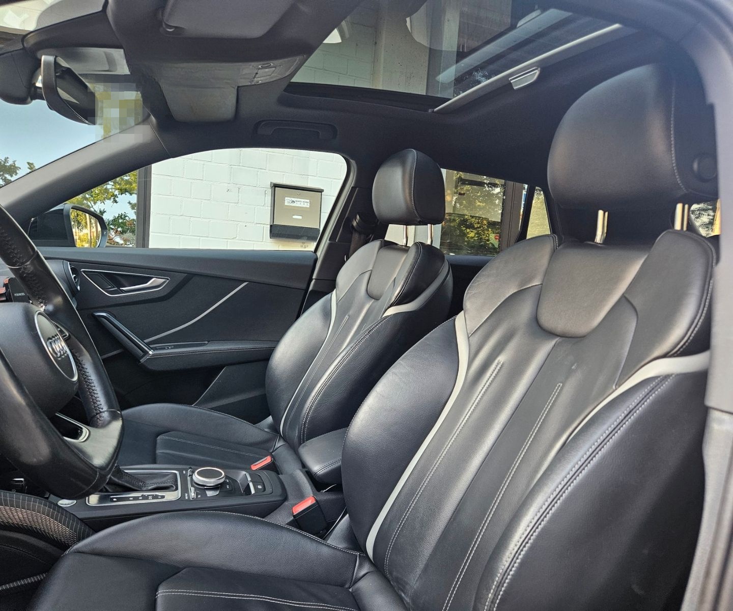Audi Q2 QUATTRO design BANG OLUFSEN PANORAMA VOLL TOP foto 19