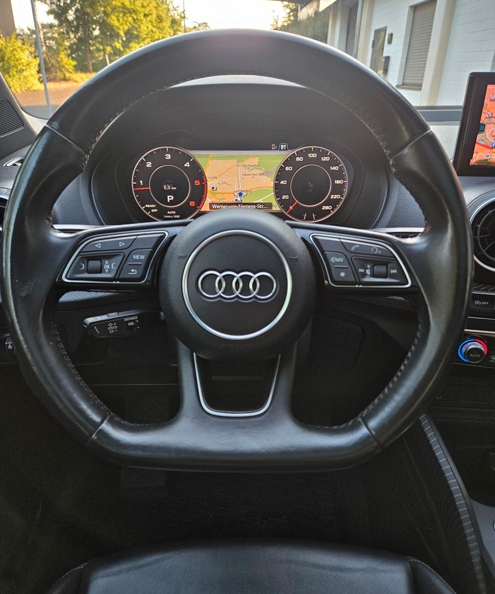 Audi Q2 QUATTRO design BANG OLUFSEN PANORAMA VOLL TOP foto 24