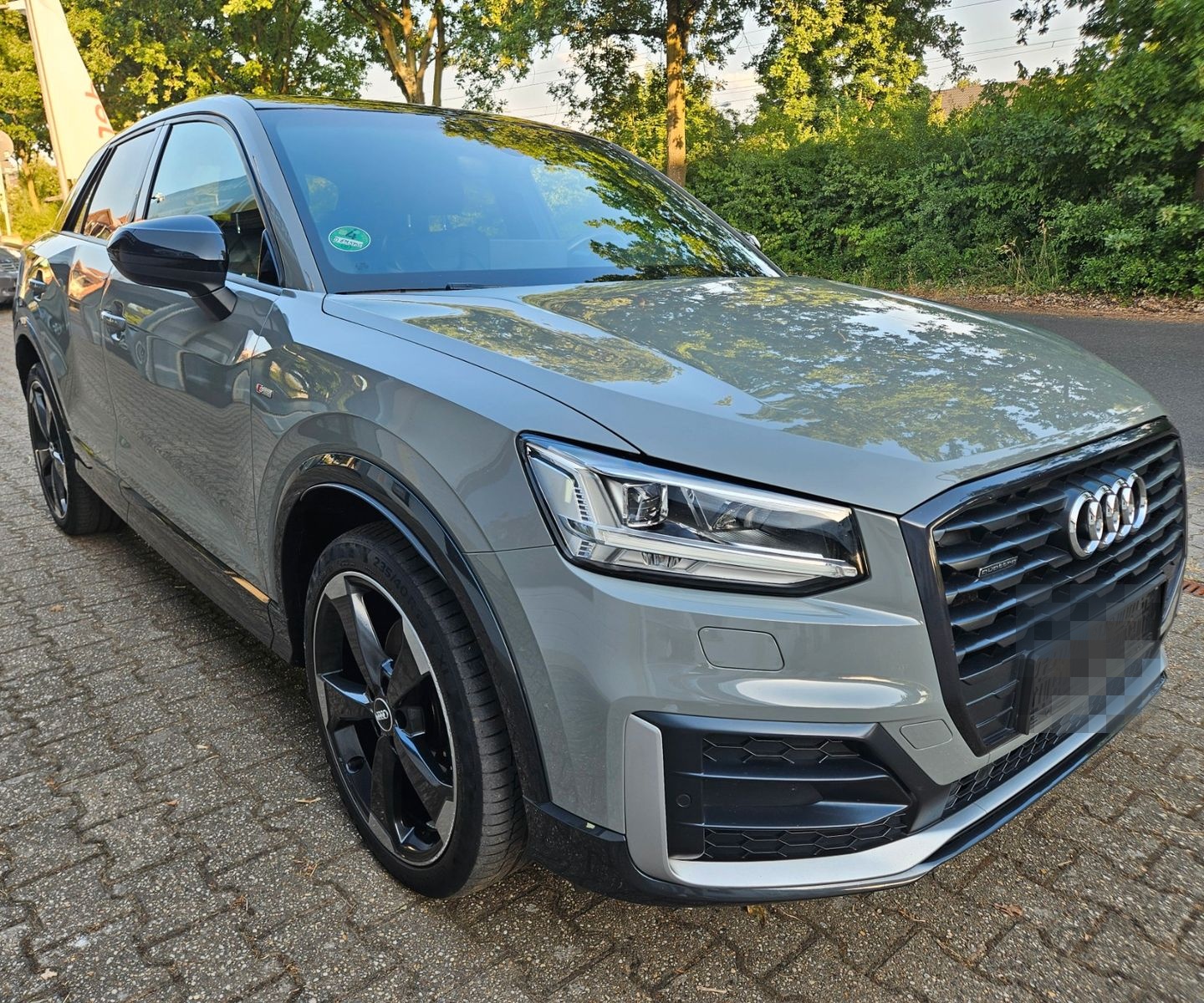 Audi Q2 QUATTRO design BANG OLUFSEN PANORAMA VOLL TOP foto 9