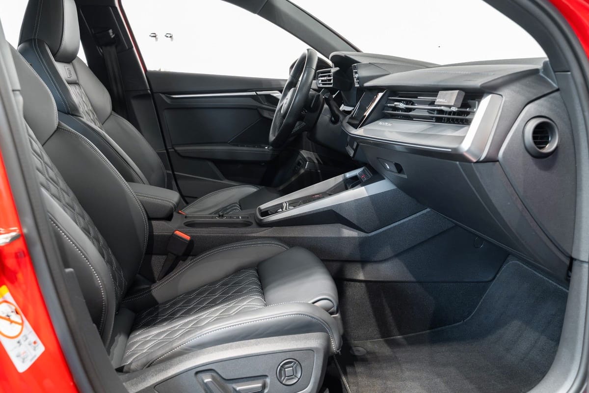 Audi S3 Sportback PANO B&O NAPPA 8-Fach Garantie2028 foto 24