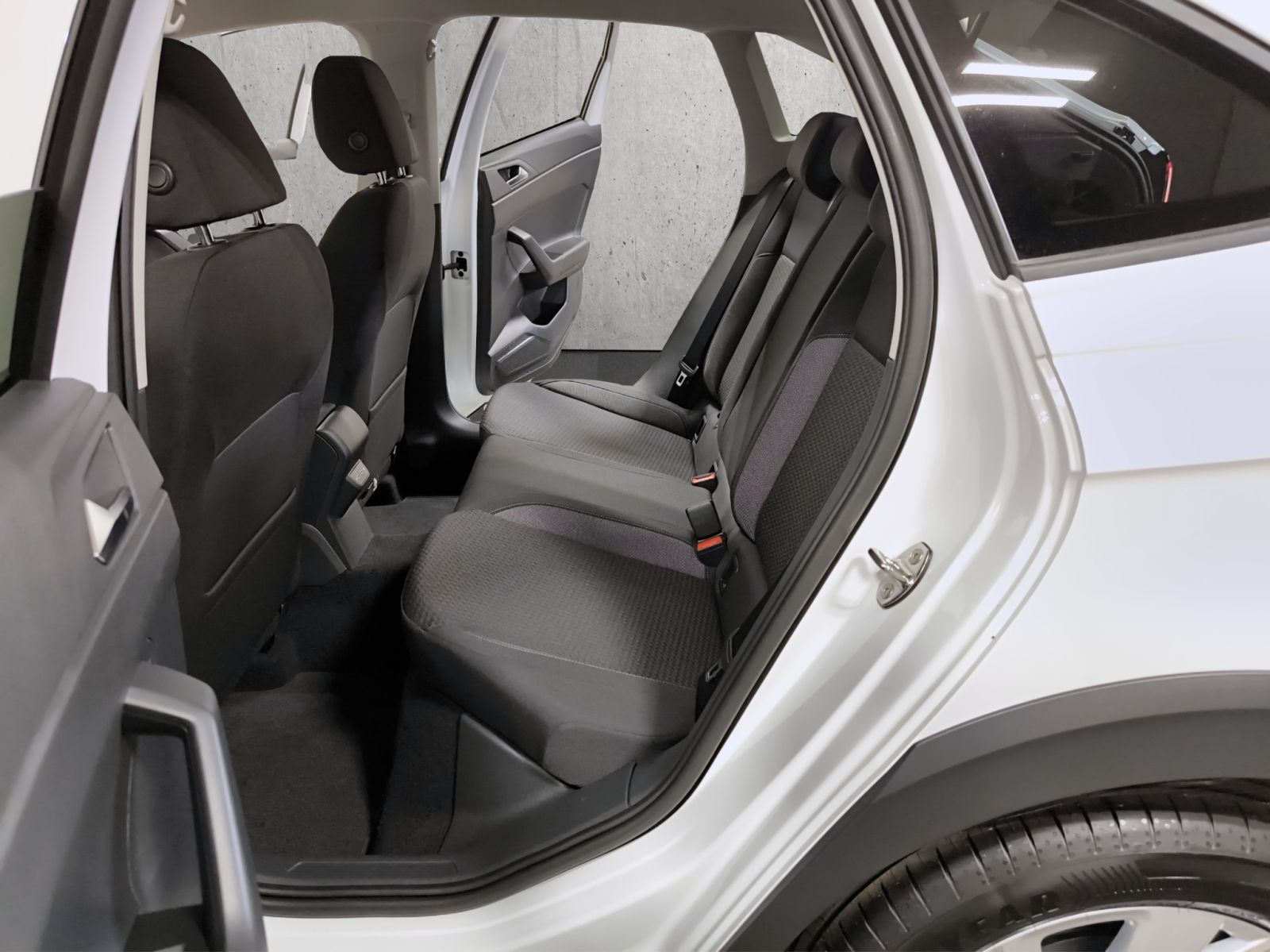 Volkswagen Taigo 1.0 TSI Life, Navi, Matrix LED, Sitzh. foto 12