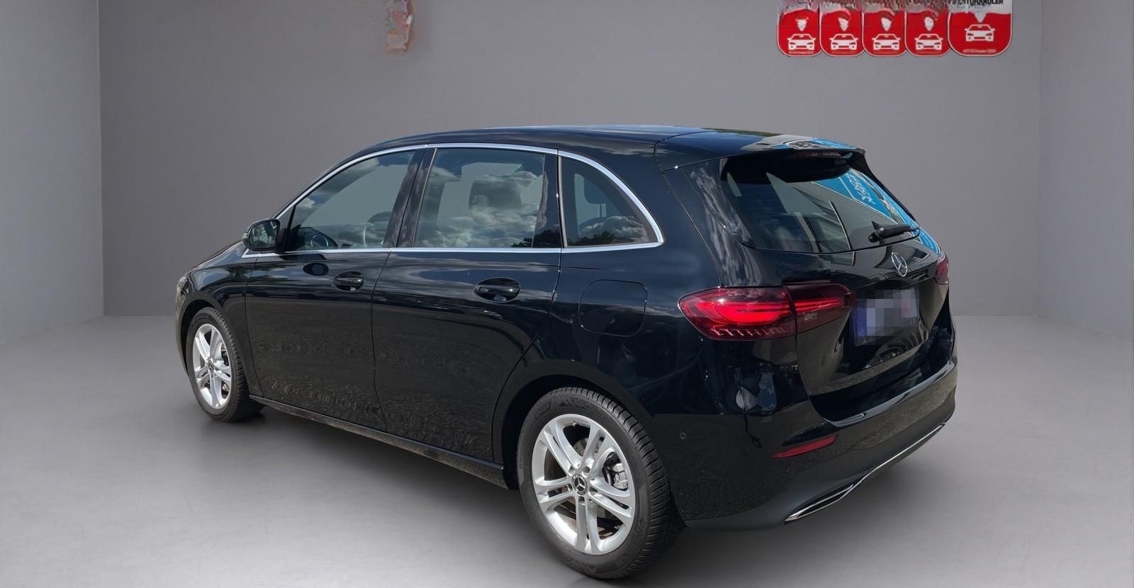 Mercedes-Benz B 180 1.3 CGI DCT *Navi/LED/PDC/RFK/SHZ* foto 4