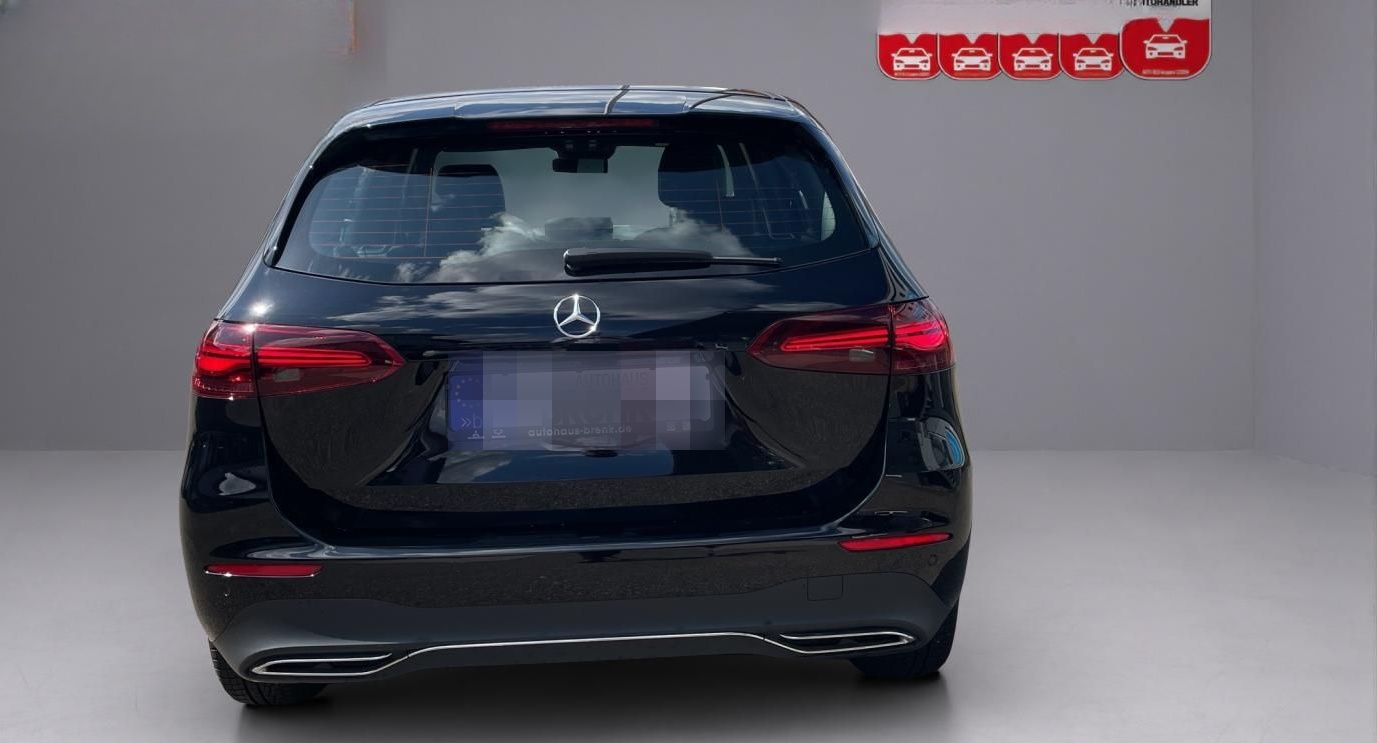 Mercedes-Benz B 180 1.3 CGI DCT *Navi/LED/PDC/RFK/SHZ* foto 5
