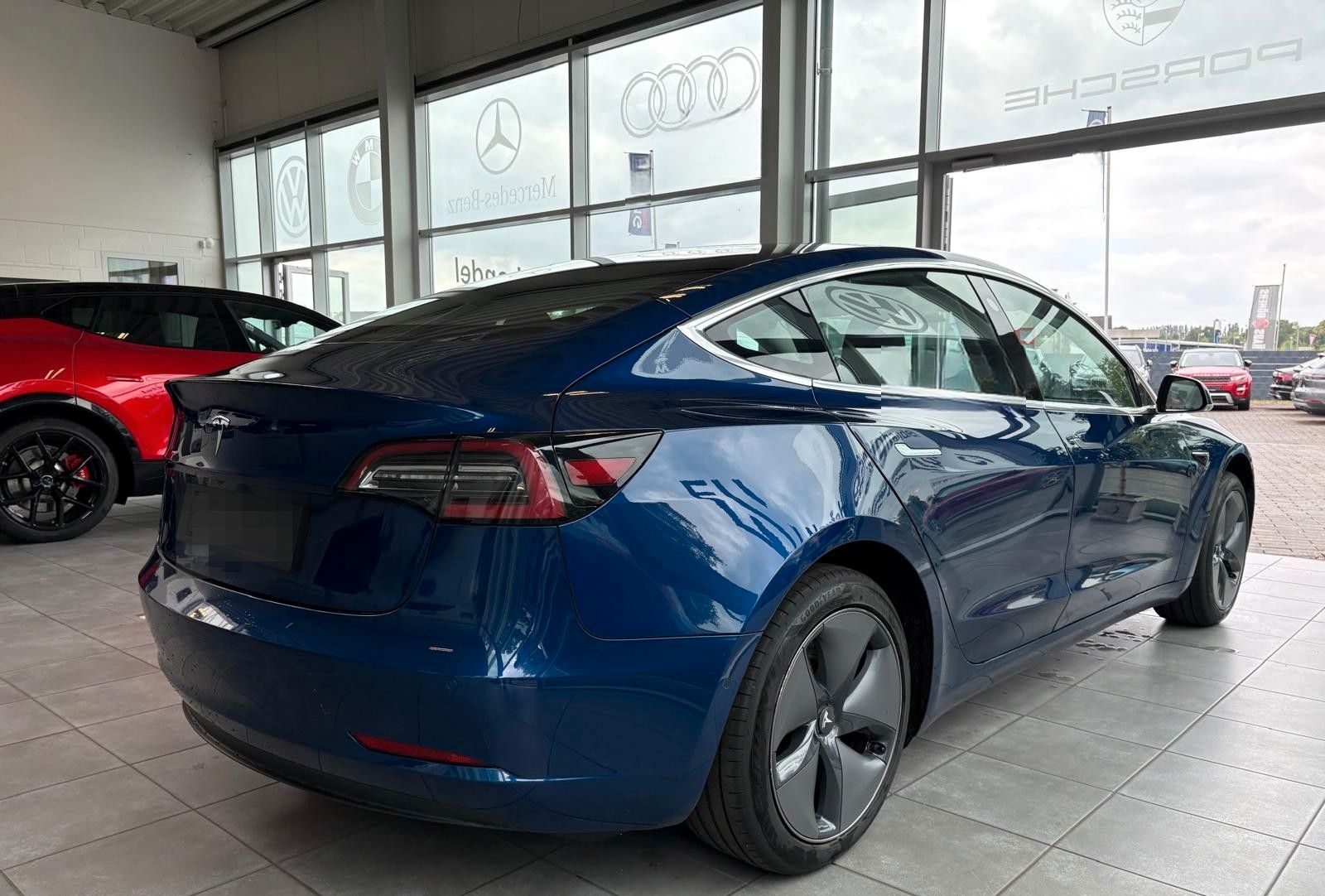 Tesla Model 3 Standard Range Plus RWD foto 11