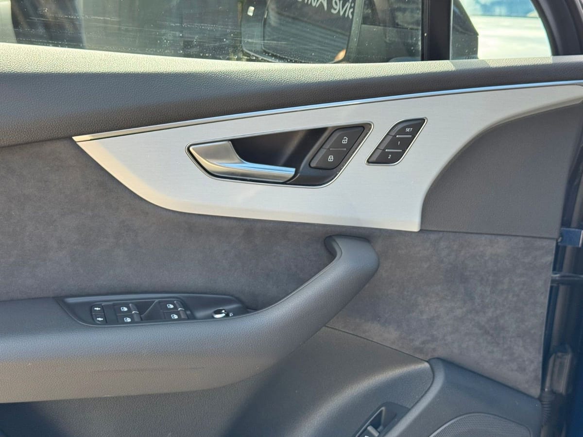 Audi Q7 50 TDI quattro S line Plus| AHK|7-Sitzer|22" foto 25
