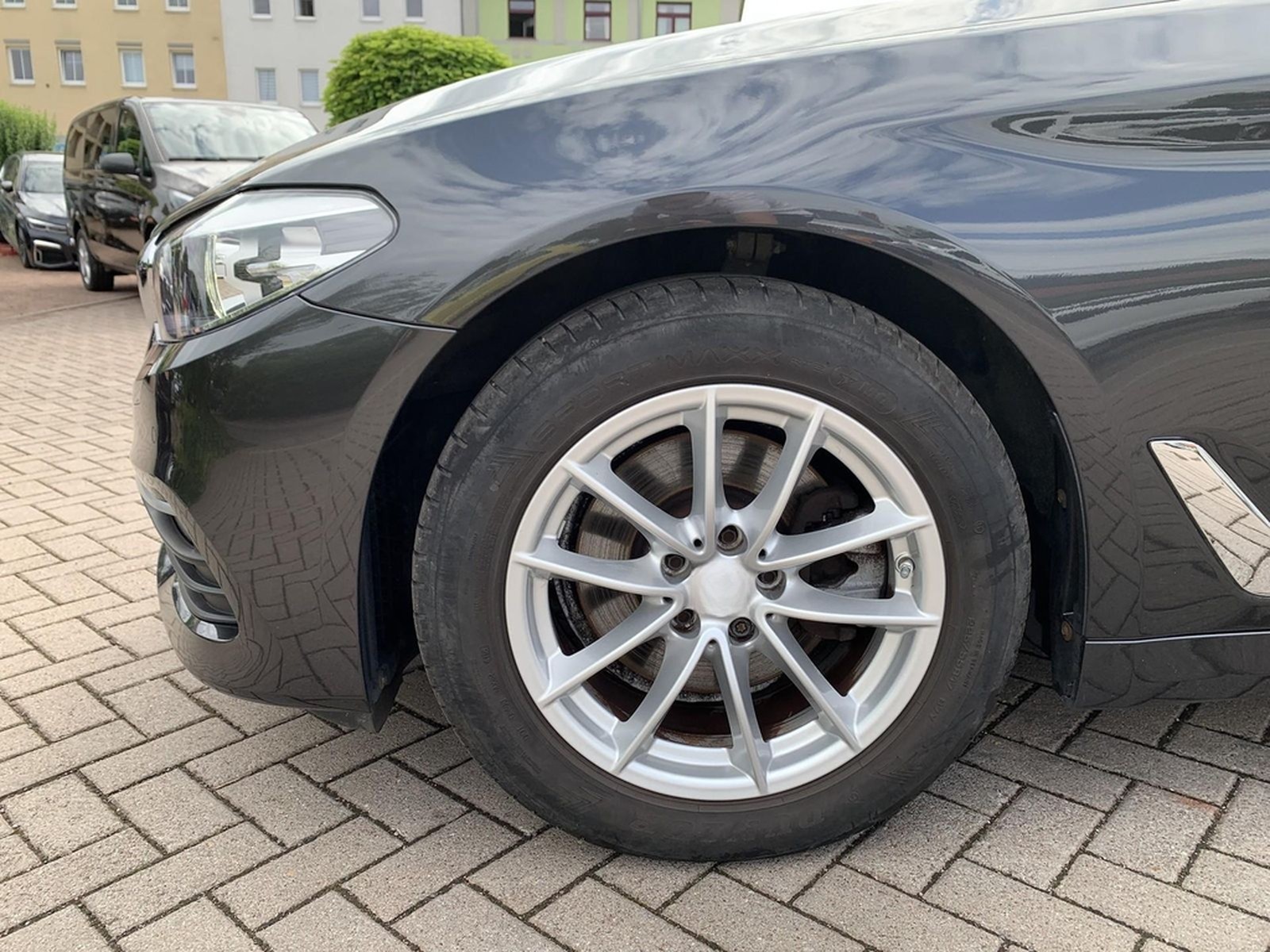 BMW 520i Limousine Voll-LED+Navi+Klimaaut+Sitzhzg foto 27