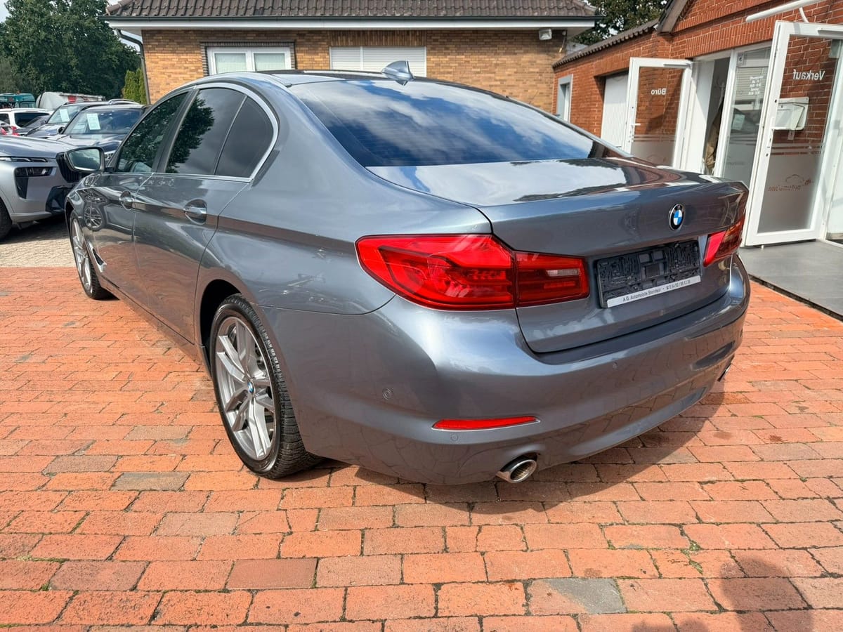 BMW 520 i SPORTLINE Lim. CAM SZH TMP LED SCHIEBEDACH foto 5