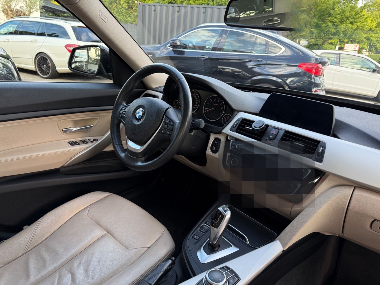 BMW 3 Gran Turismo 320 i xDrive Advantage foto 10