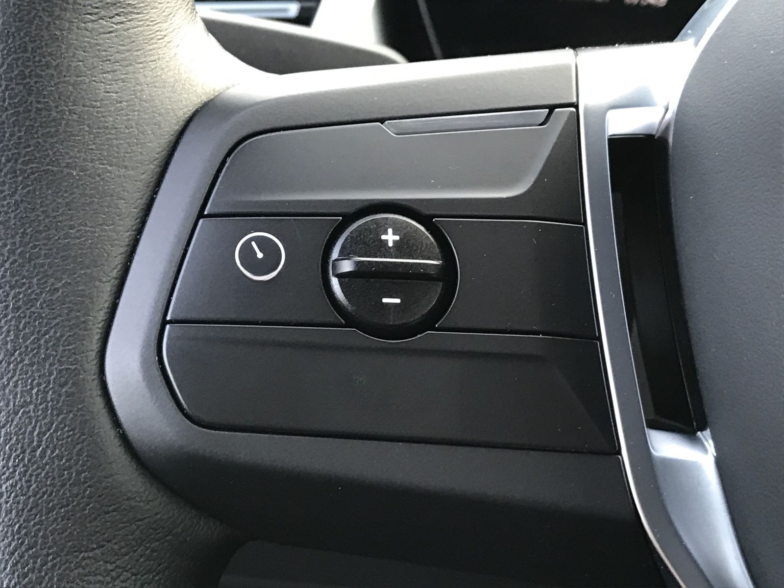 BMW X1 xDrive23d DAB LED RFK AHK el. Sitze PDC foto 13