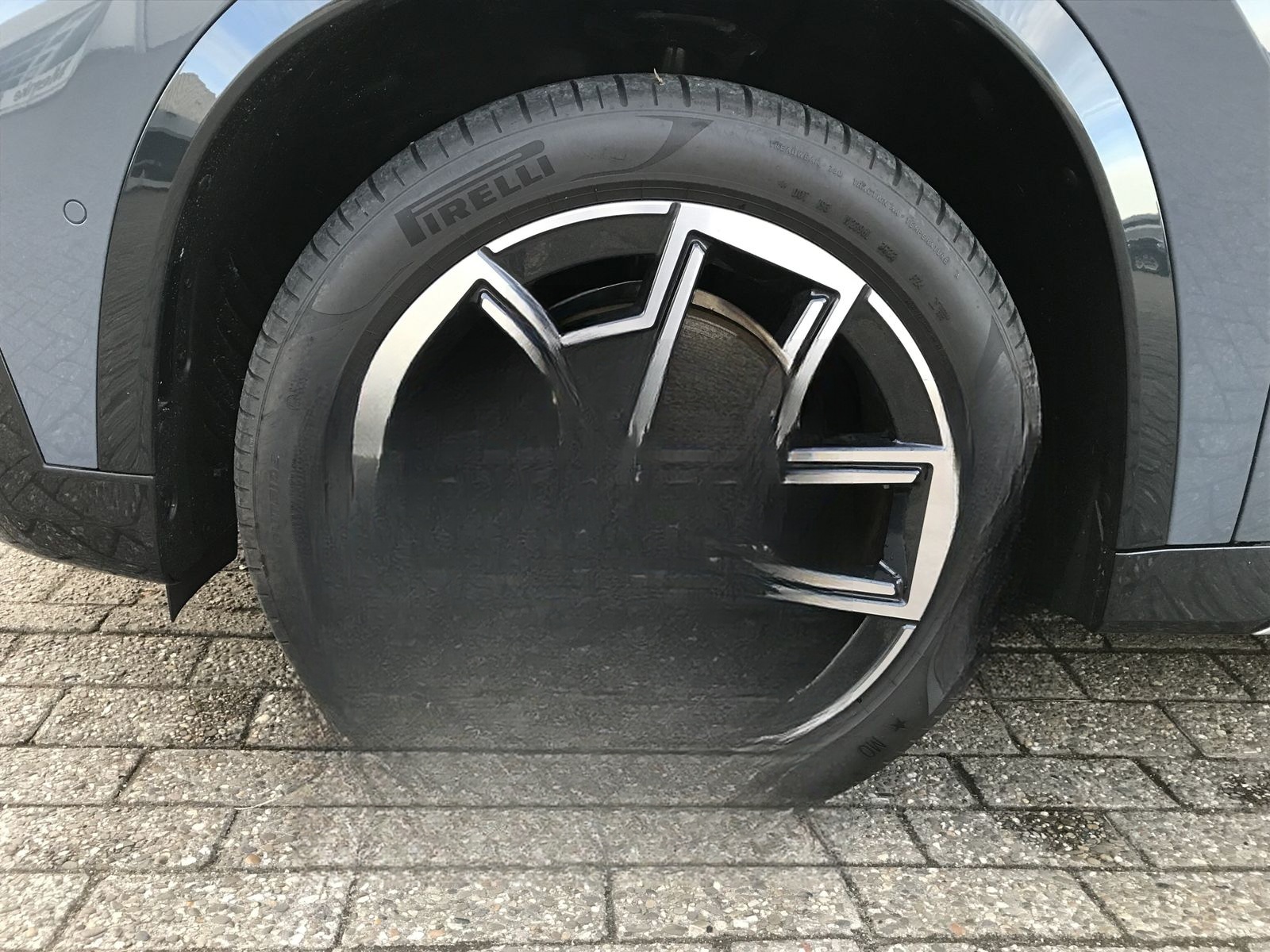 BMW X1 xDrive23d DAB LED RFK AHK el. Sitze PDC foto 24