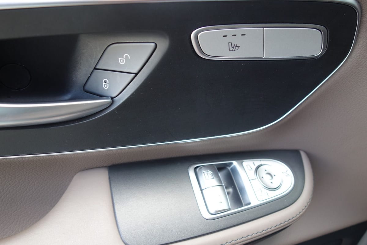 Mercedes-Benz V 250 d Avantgarde Lang STDHZG MBUX ACC LED KAM foto 24