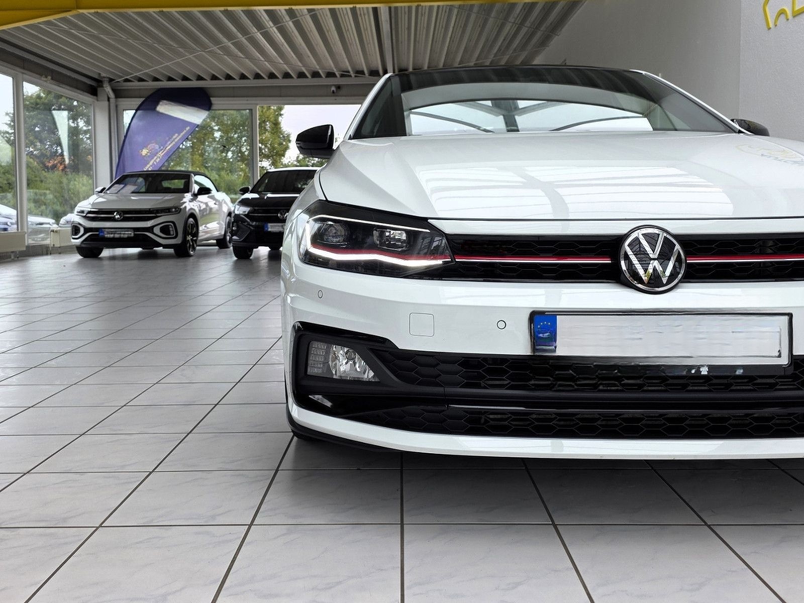 Volkswagen Polo VI GTI AppConnect Navigation Rückfahrkamera foto 4