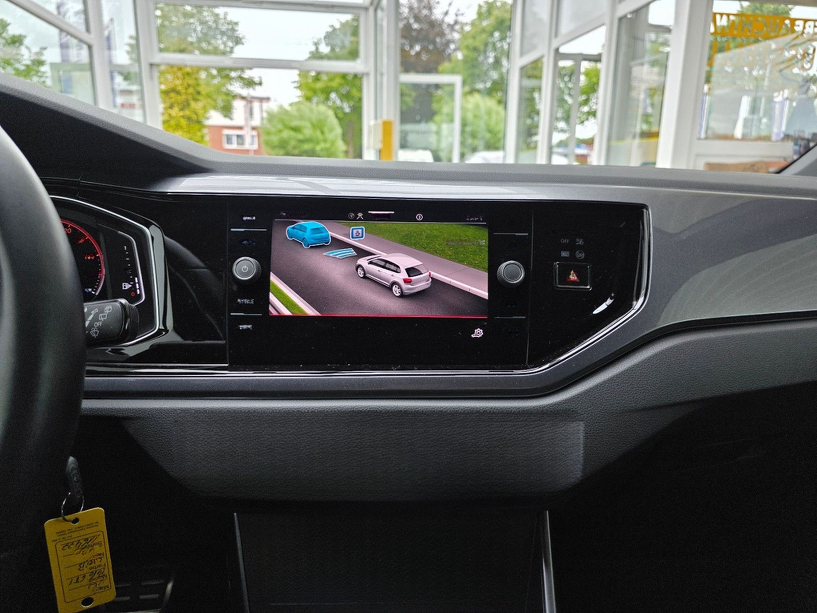 Volkswagen Polo VI GTI AppConnect Navigation Rückfahrkamera foto 35