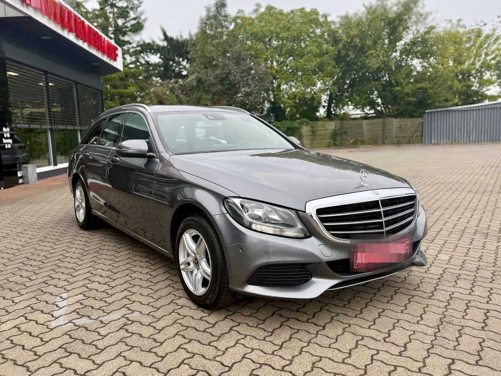 Mercedes-Benz C 220 T-Modell Avantgarde Automatik Navi Tempoma foto 4