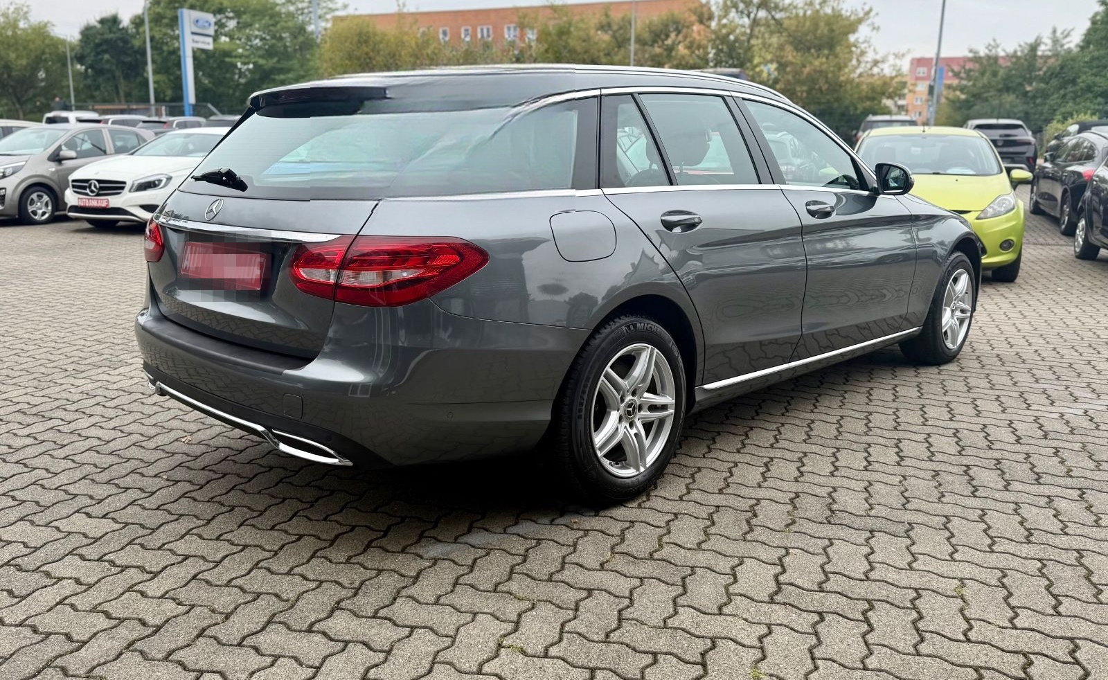 Mercedes-Benz C 220 T-Modell Avantgarde Automatik Navi Tempoma foto 5