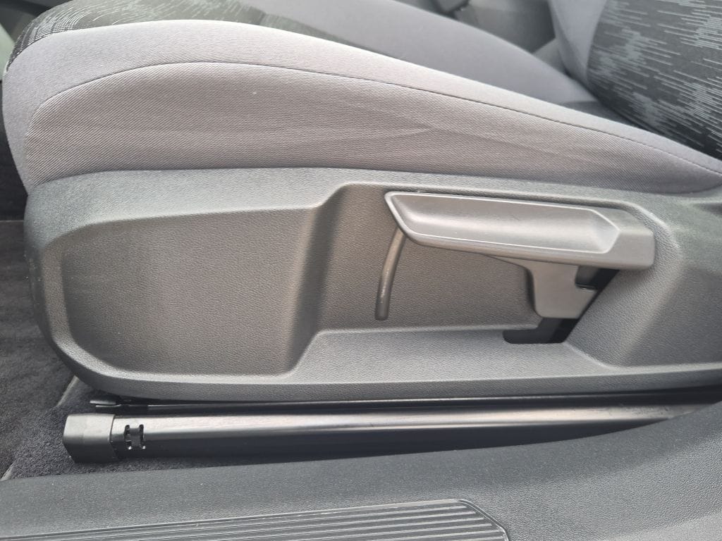 Volkswagen ID.4 Pro mit Infotainment-Paket foto 24