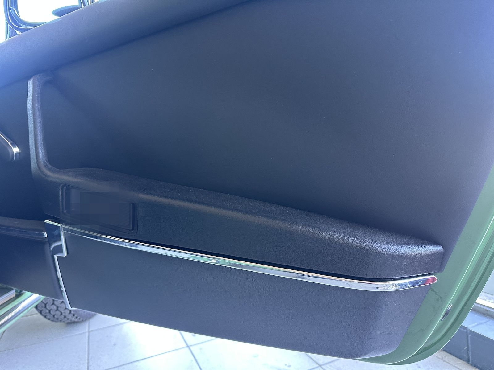 Porsche 911 T Targa 2.4 Ölklappe UNIKAT Note1 buschgrün foto 16