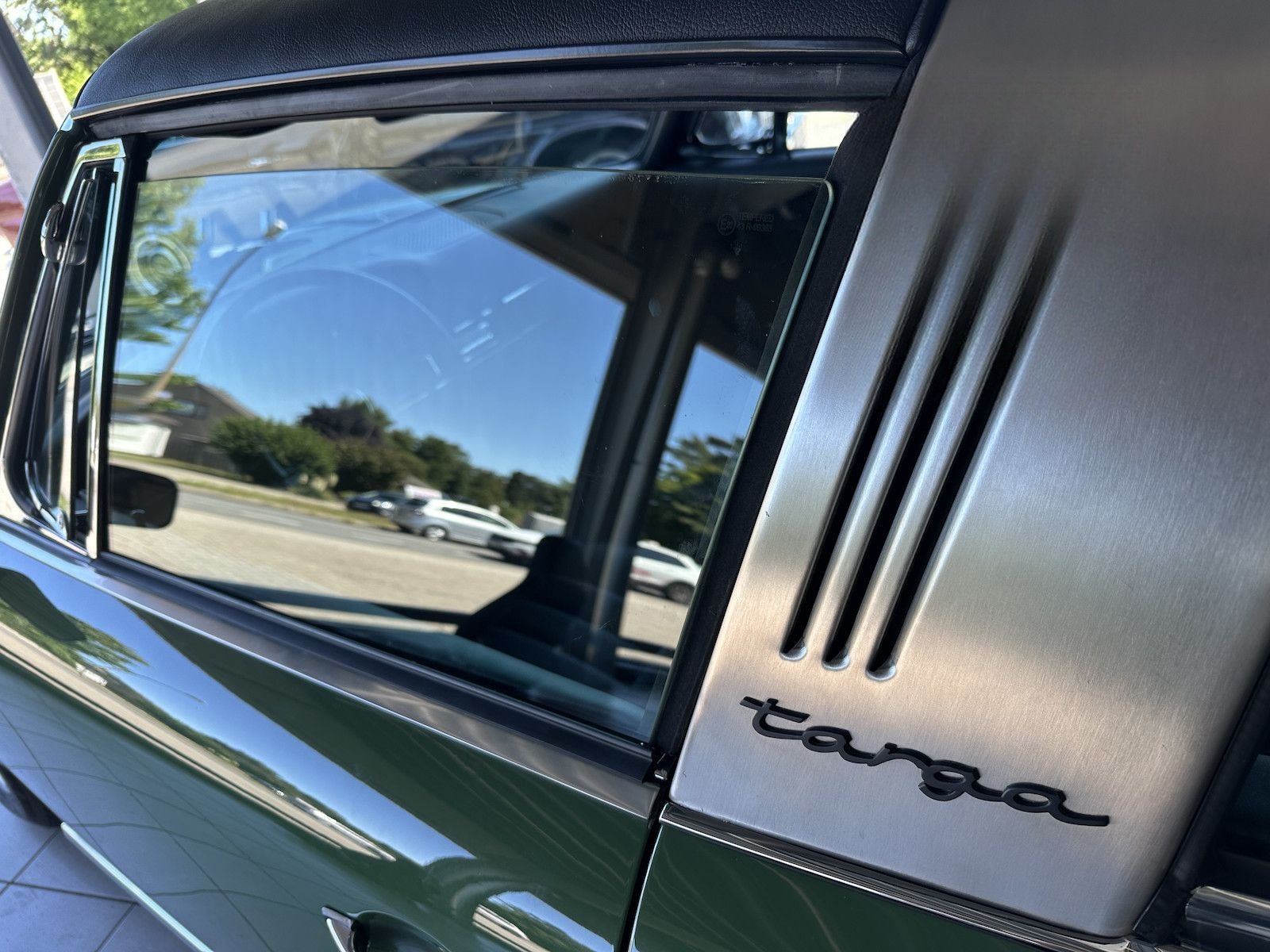 Porsche 911 T Targa 2.4 Ölklappe UNIKAT Note1 buschgrün foto 7