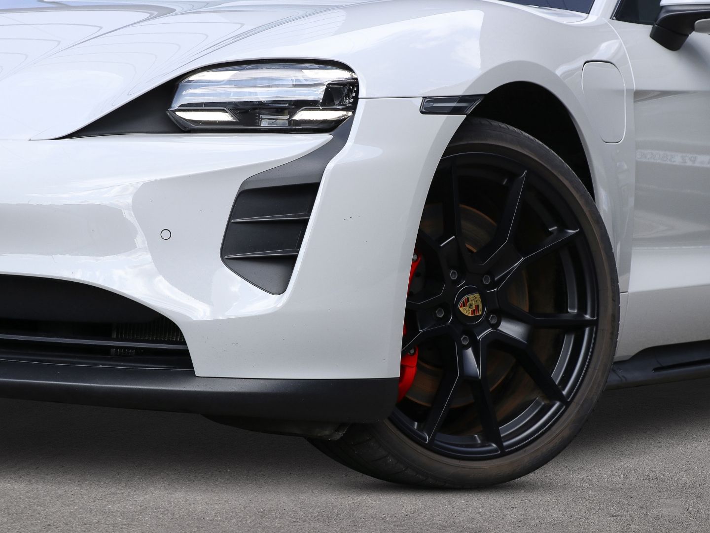 Porsche Taycan GTS Surround-View InnoDrive Sitzbelüftung foto 11