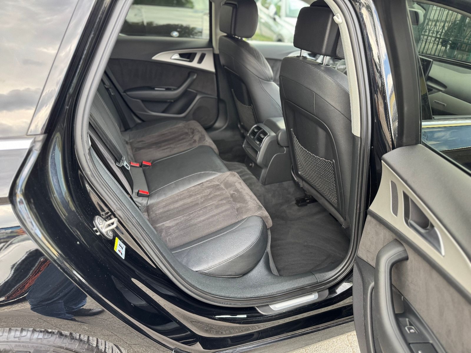 Audi A6 Avant 3.0 TDI clean diesel quattro foto 16