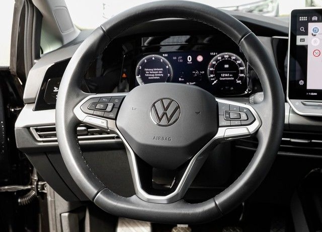Volkswagen Golf VIII 1,5 TSI Style ACC Navi R-Kamera LED 17 foto 11