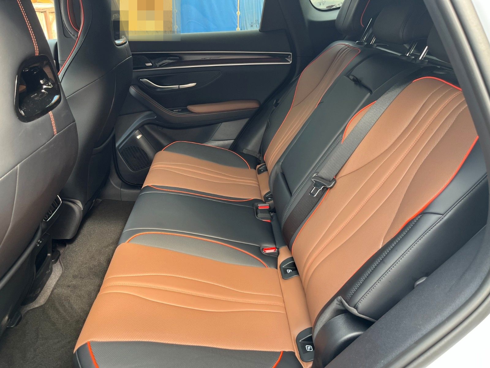 BYD SEAL U 1.5 DM-i 26,6 kWh Comfort ACC Pano foto 10