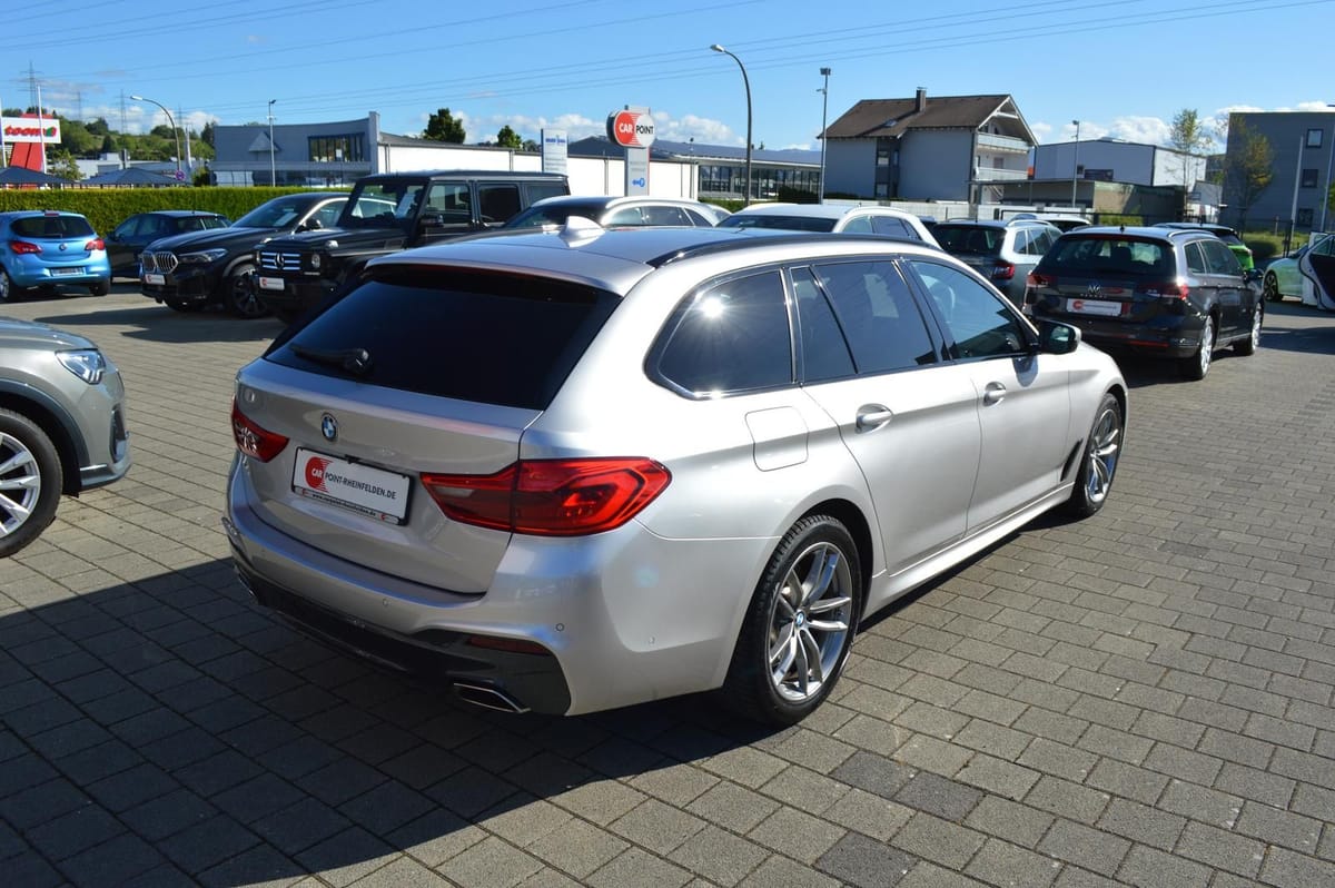 BMW 530d M Sport Virtual Kamera Pano.Dach AHK Navi foto 5