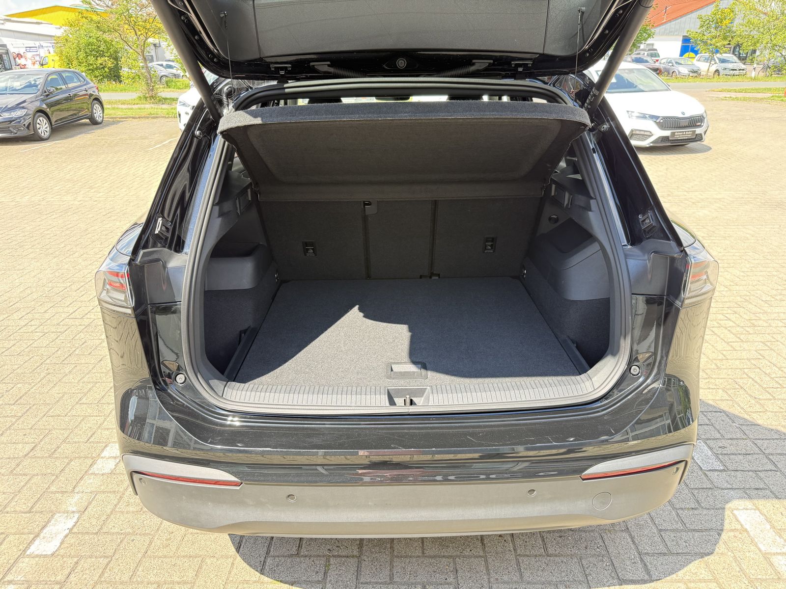 Volkswagen Tiguan 1.5 eTSI Goal,360°,Matrix,AHK,IQ-Drive foto 16