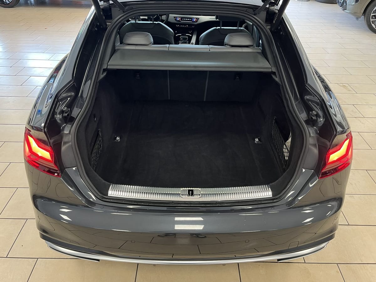 Audi A5 40 TFSI quattro S-line Navi ACC ACC R-Cam LED foto 6