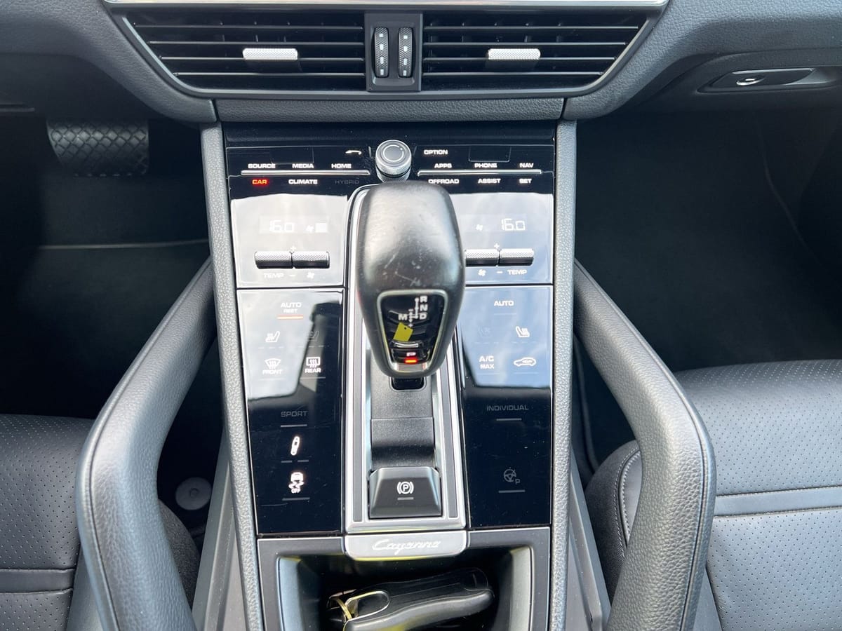 Porsche Cayenne Coupe Sport-Chrono Luftf. Pano LED foto 13